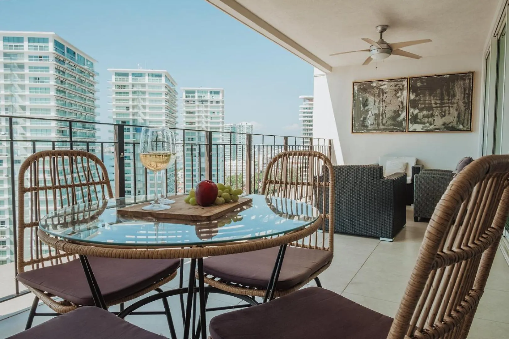 Grand Venetian Beachfront Condos Puerto Vallarta