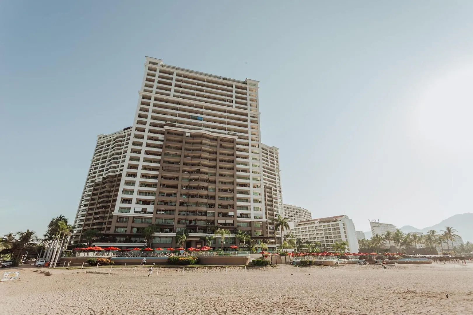 Apartman Grand Venetian Beachfront Condos Puerto Vallarta