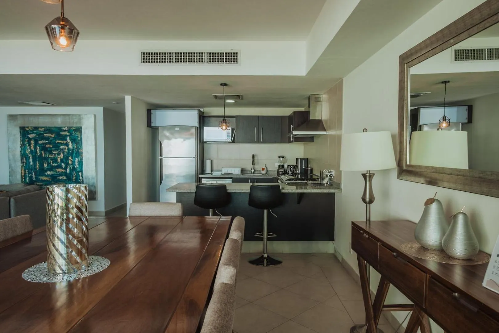 Grand Venetian Beachfront Condos Puerto Vallarta 0*,  Mexikó