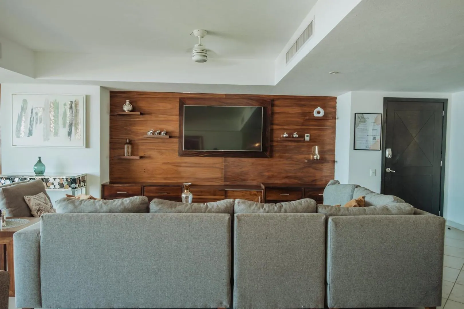 Grand Venetian Beachfront Condos Puerto Vallarta Apartment