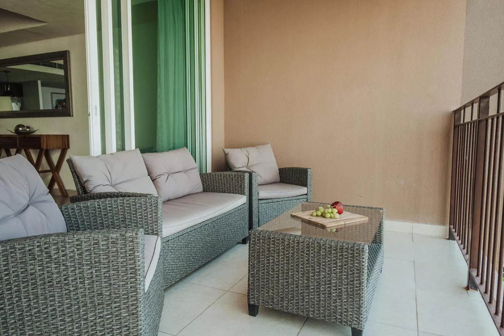 Apartment Grand Venetian Beachfront Condos Puerto Vallarta