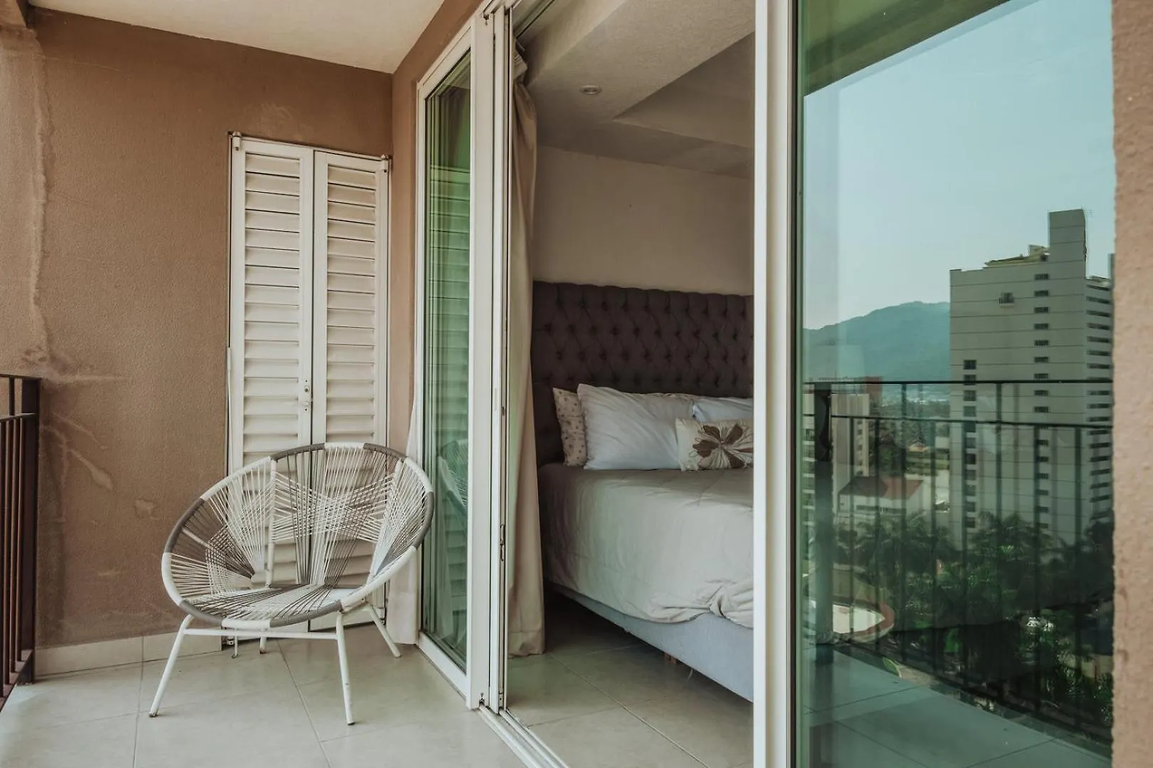 Apartment Grand Venetian Beachfront Condos Puerto Vallarta