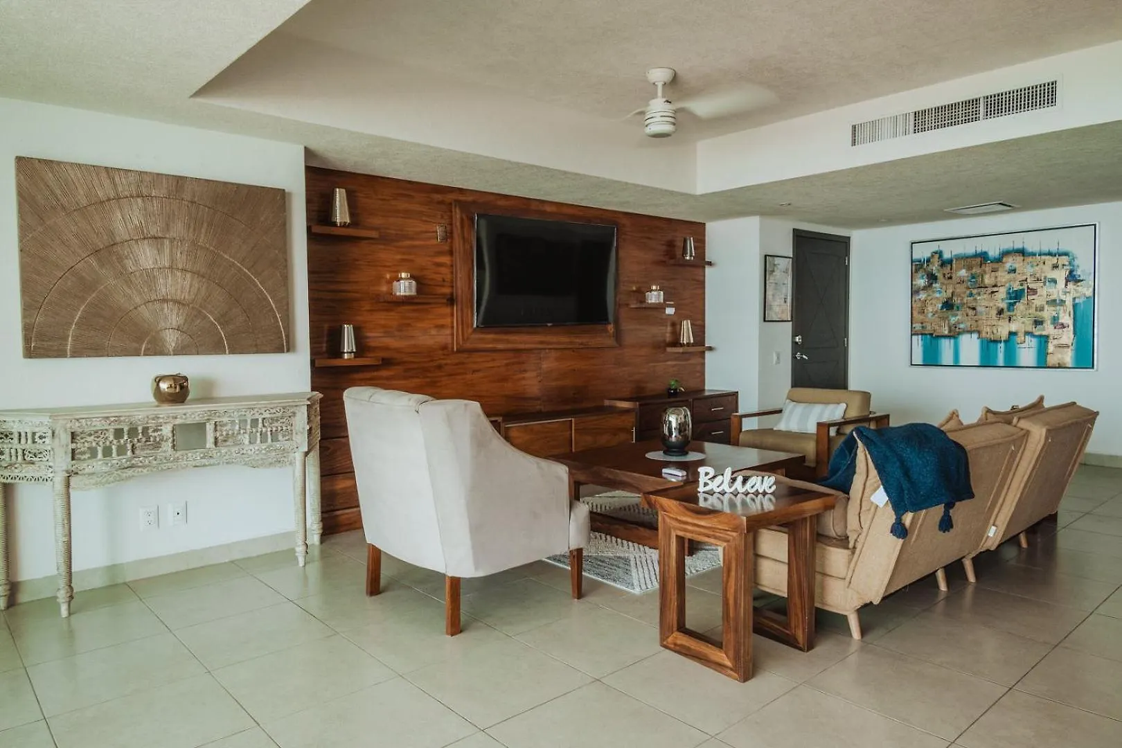 Apartment Grand Venetian Beachfront Condos Puerto Vallarta