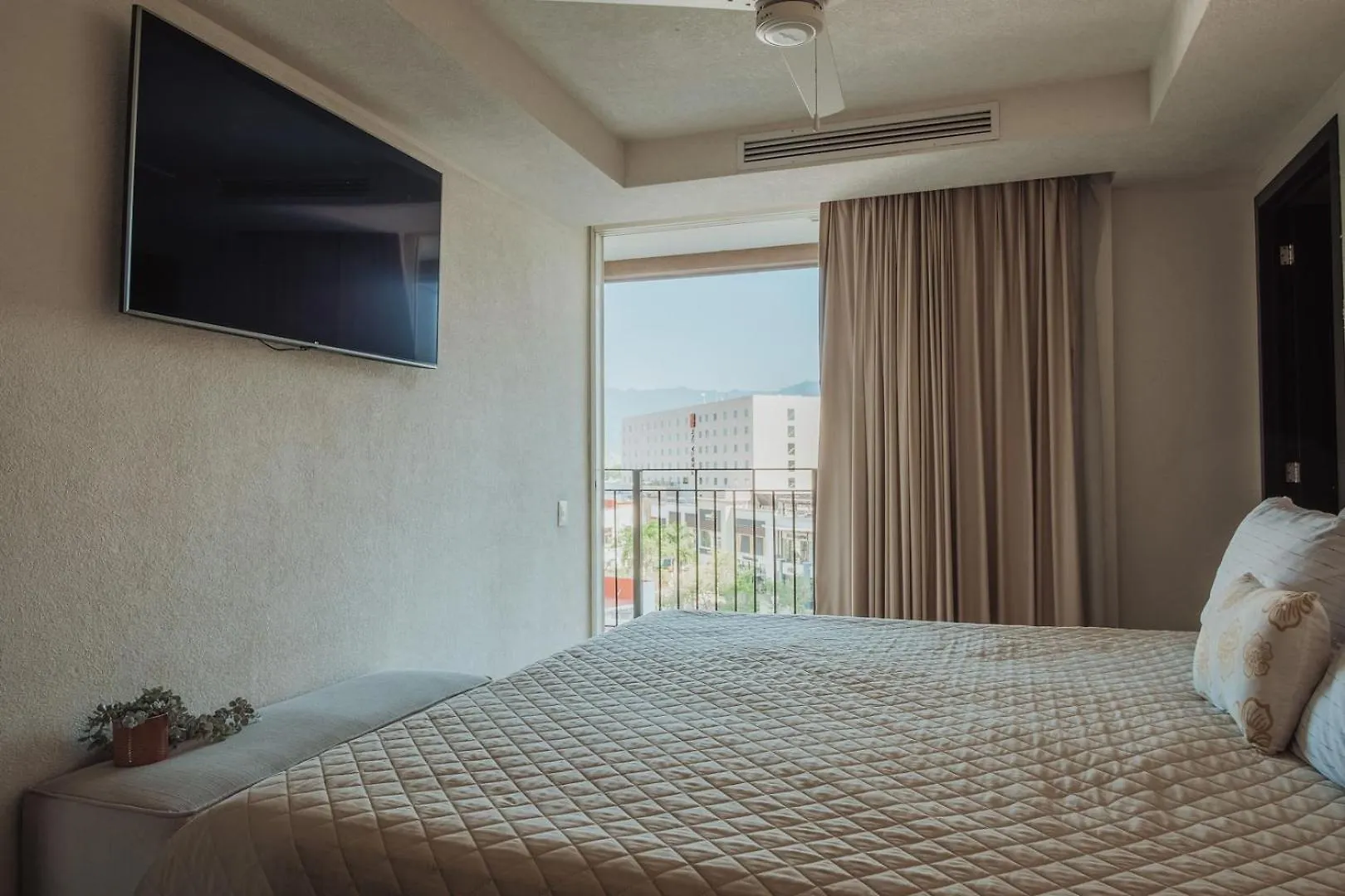 Apartment Grand Venetian Beachfront Condos Puerto Vallarta Mexico