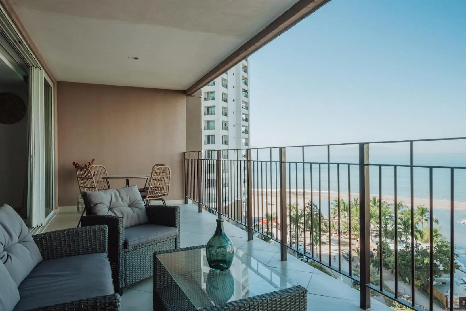 Grand Venetian Beachfront Condos Puerto Vallarta Mexico